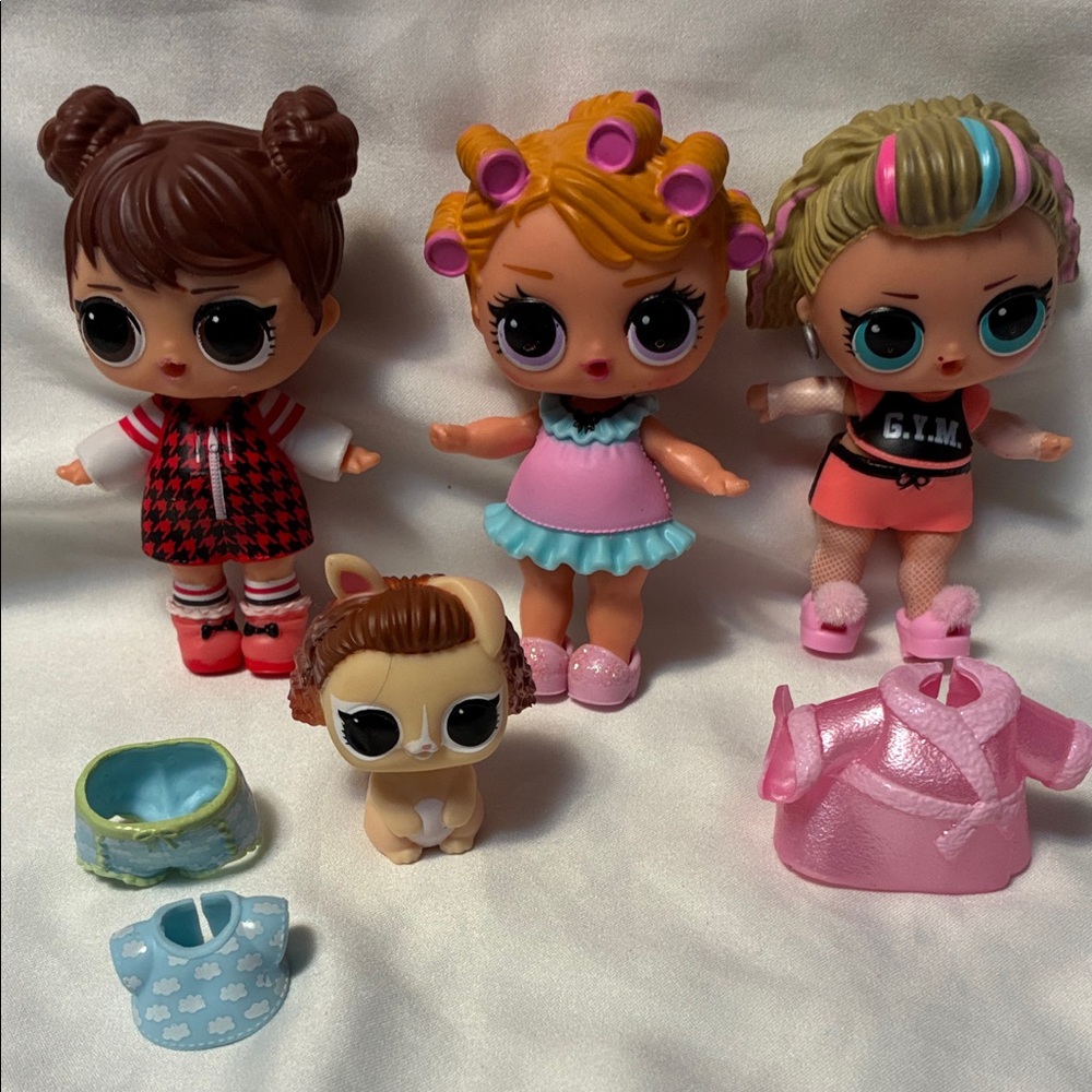 L.O.L. Surprise! 3” Dolls and Bunny and outfits Lil Pet